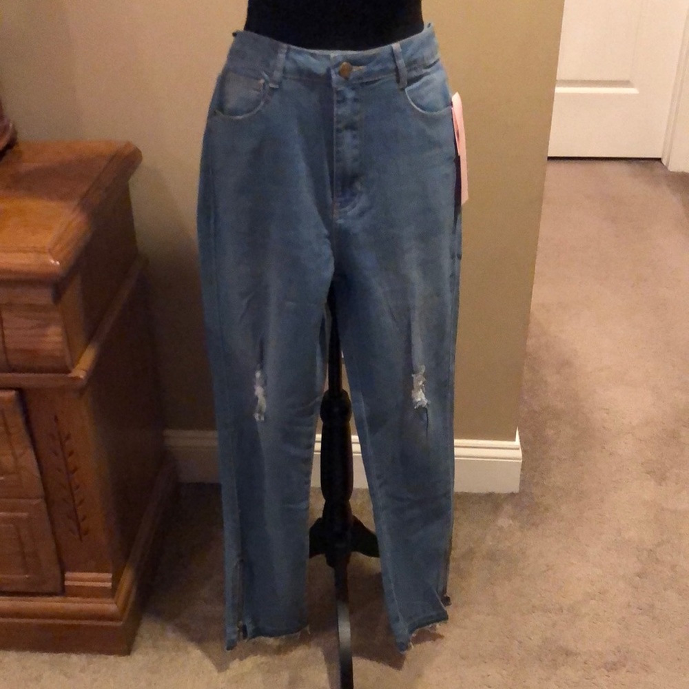 Free 2 Luv Jeans/NWT